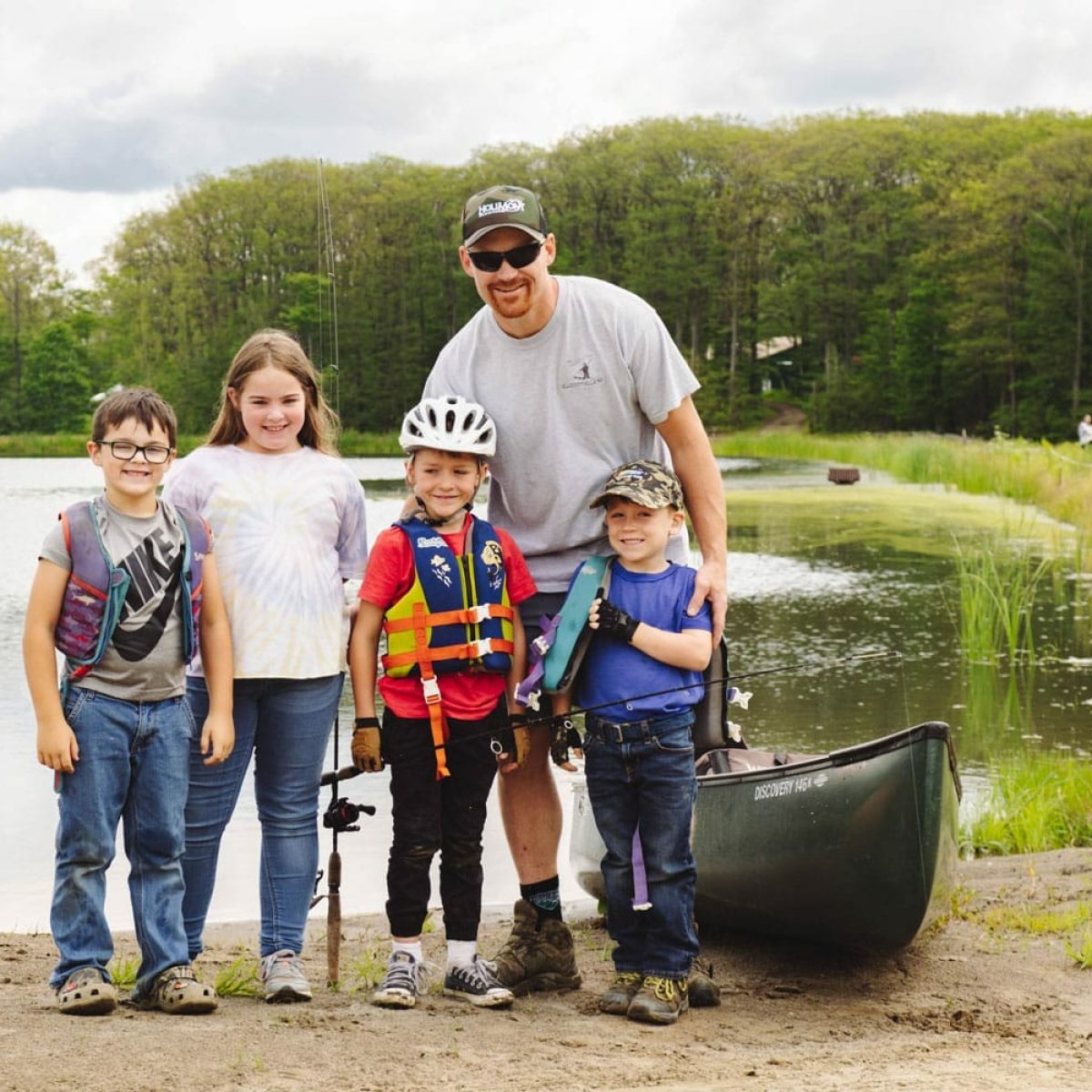 holimont family by lake