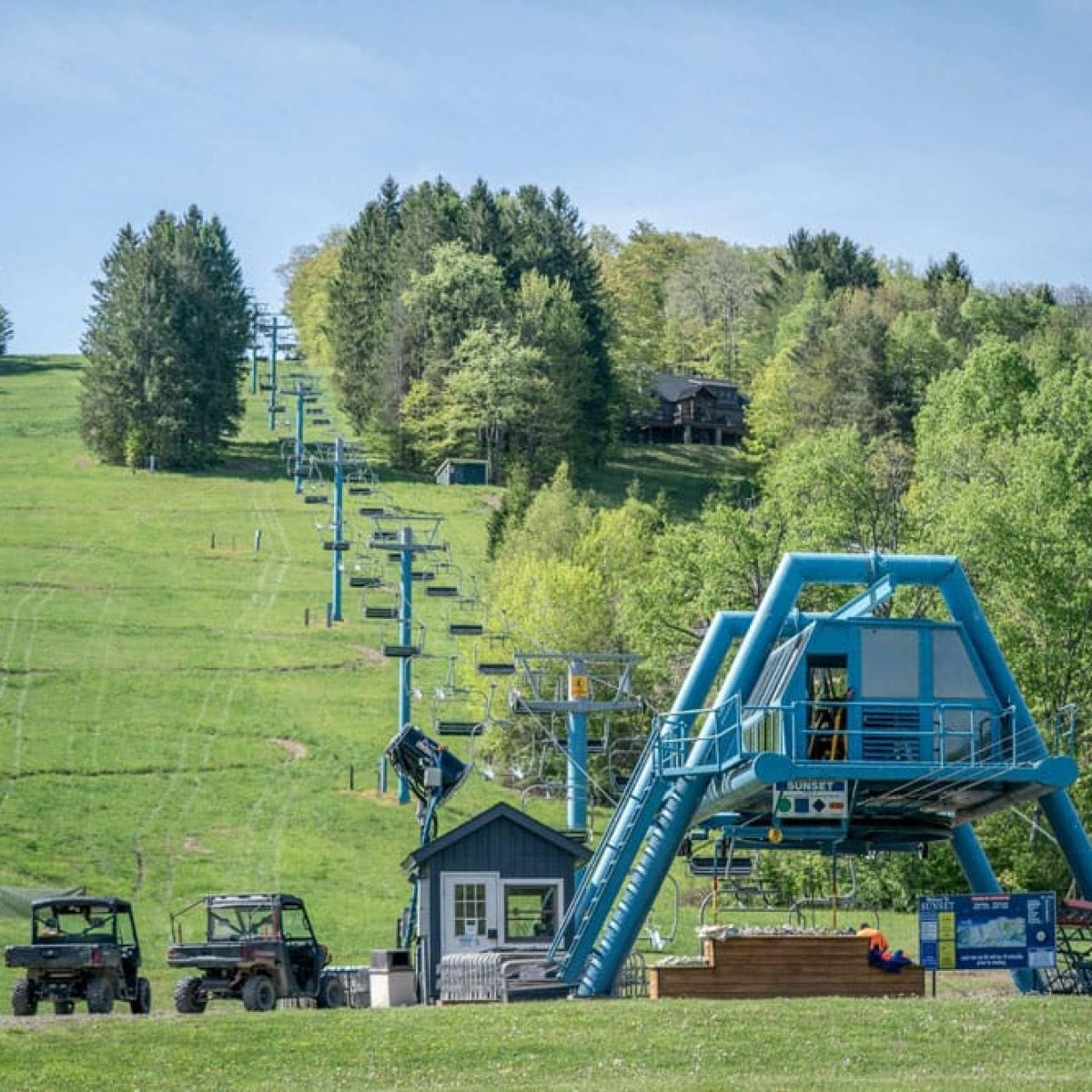 holimont-ski-lift-base-area-summer